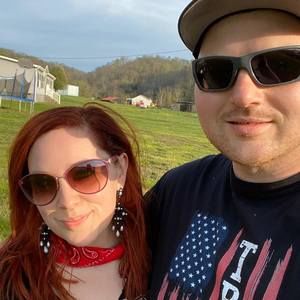 Meet your Posher, Joe-n amanda